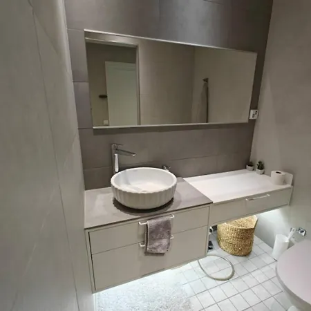 Diamond Outdoor Hot Tub 罗瓦涅米